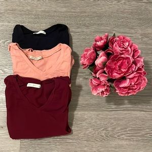 Lot of three (3) long-sleeved tees (sz medium)